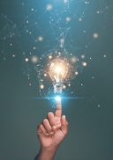 <b>新型储能技术商业化提速，能源转型迎来重要支撑</b>